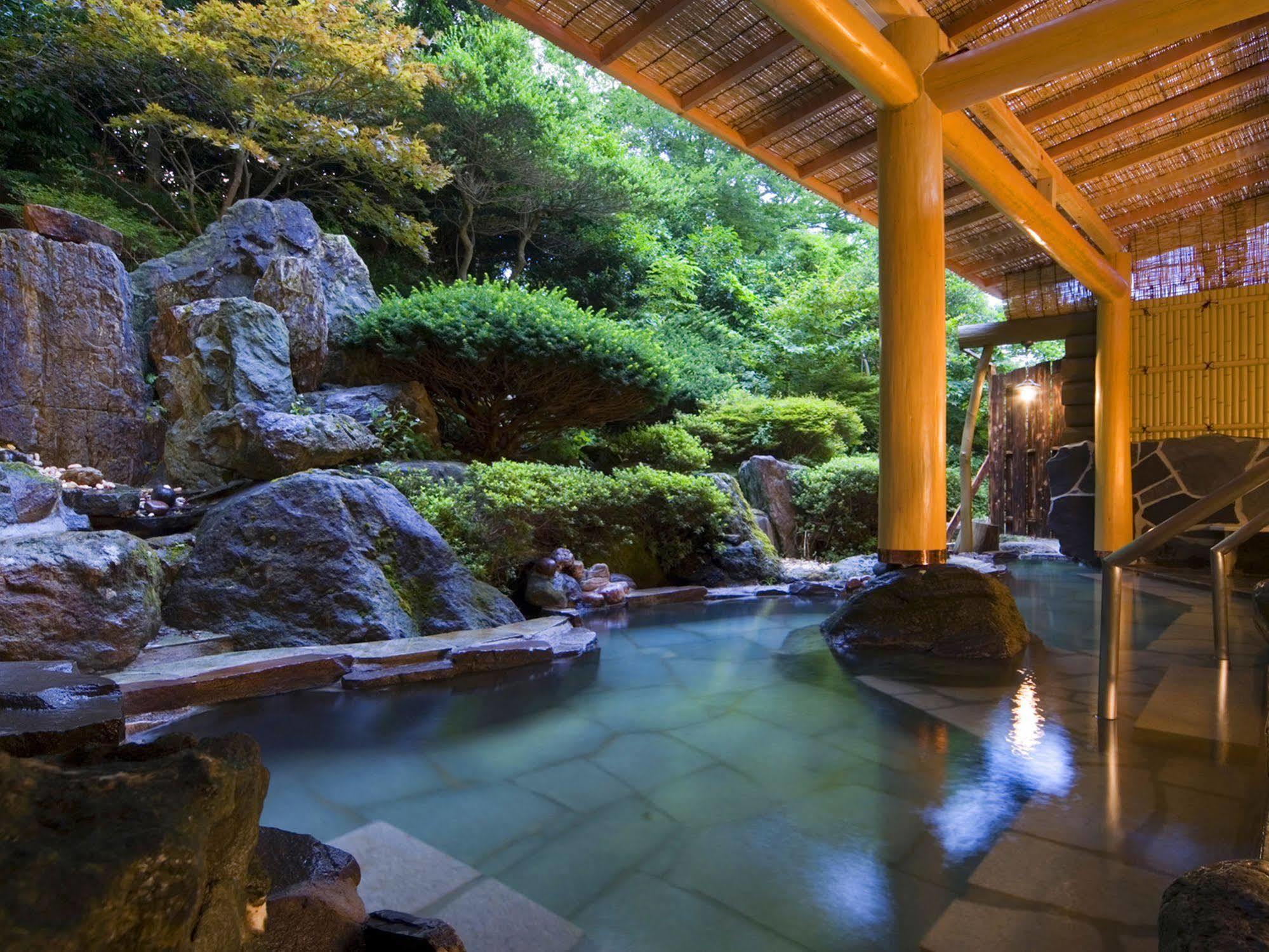 Hotel Green Plaza Gora Hakone Bagian luar foto