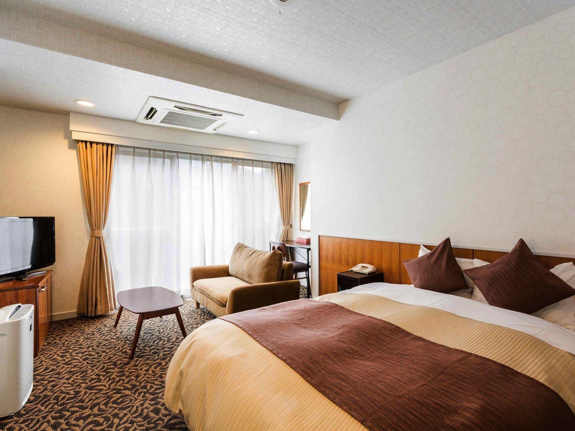 Hotel Green Plaza Gora Hakone Bagian luar foto