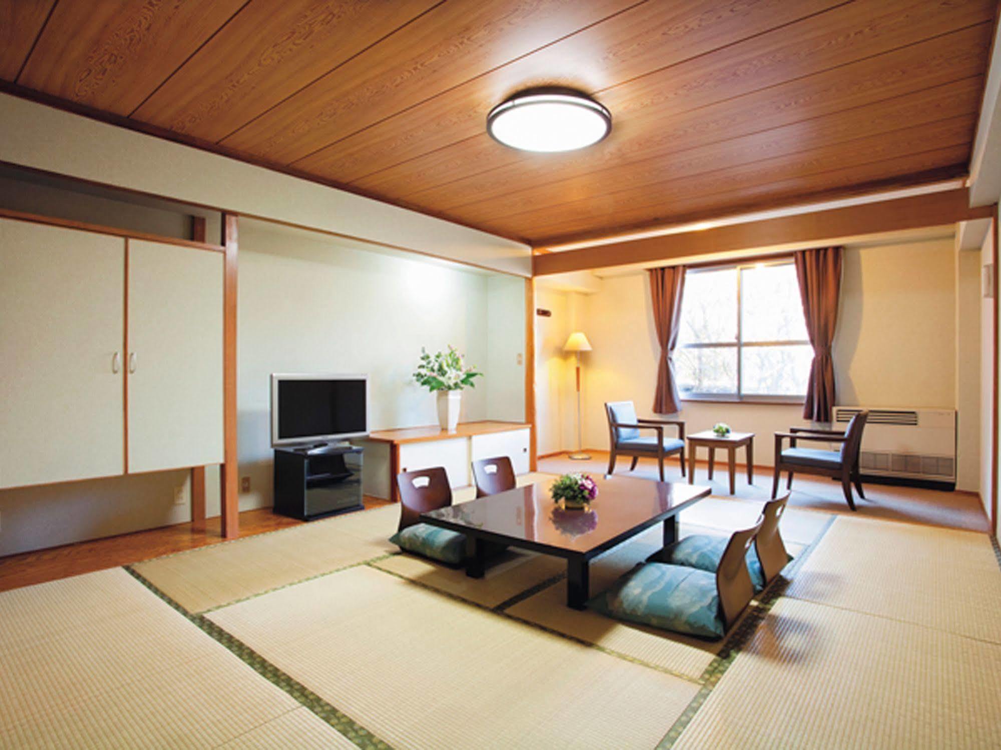 Hotel Green Plaza Gora Hakone Bagian luar foto